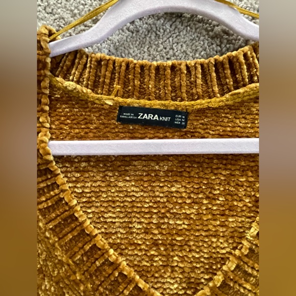 Zara Sweater - Picture 5 of 6